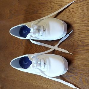 Keds Ladies Classic Champion Originals Leather Sneaker White - Size 10 NWOT